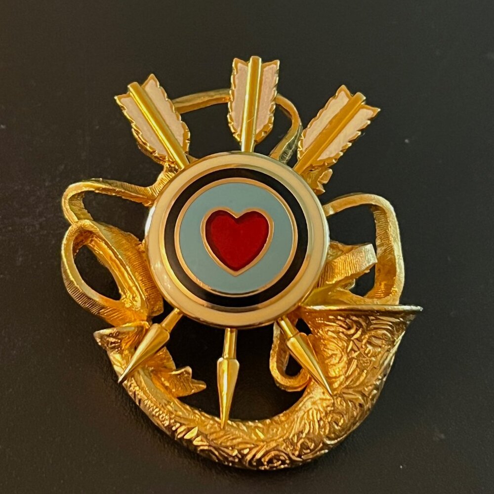 Joan Rivers Archery Target Heart Brooch, 1-5/8"